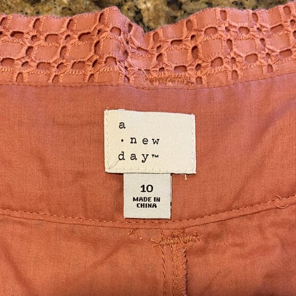 A New Day Tie Paper Bag Eyelet Shorts  - Coral - Size 10 - NWOT - Picture 7 of 11